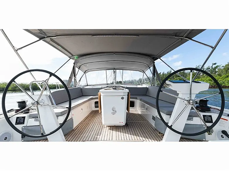 Oceanis 51.1