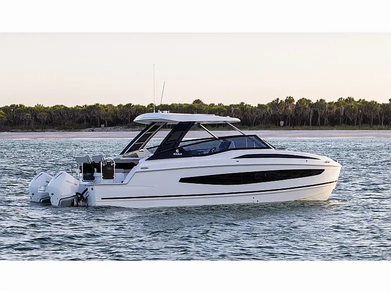 Aquila 32 Sport